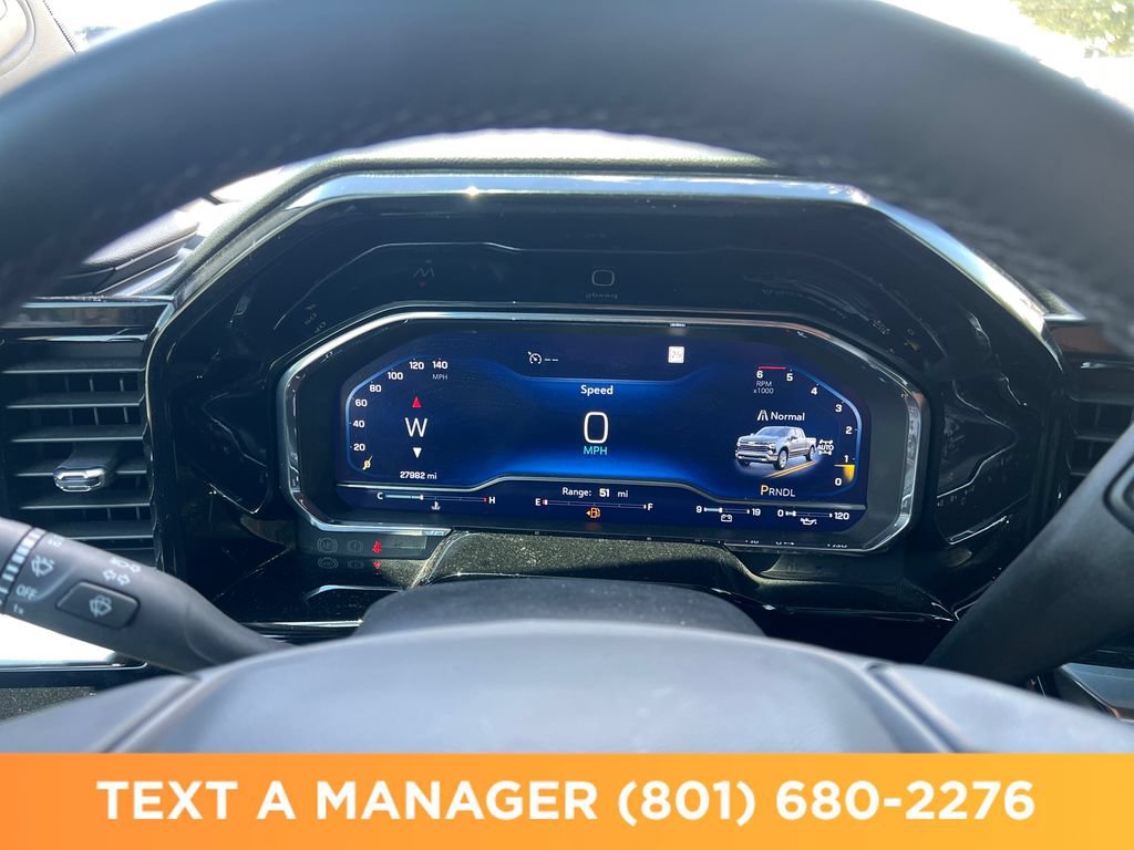 Used 2023 Chevrolet Silverado 1500 RST AWD/4WD image 18