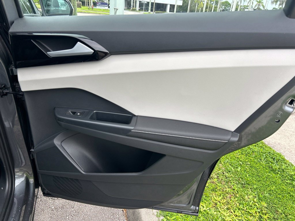 New 2026 Volkswagen Taos S AWD/4WD image 44