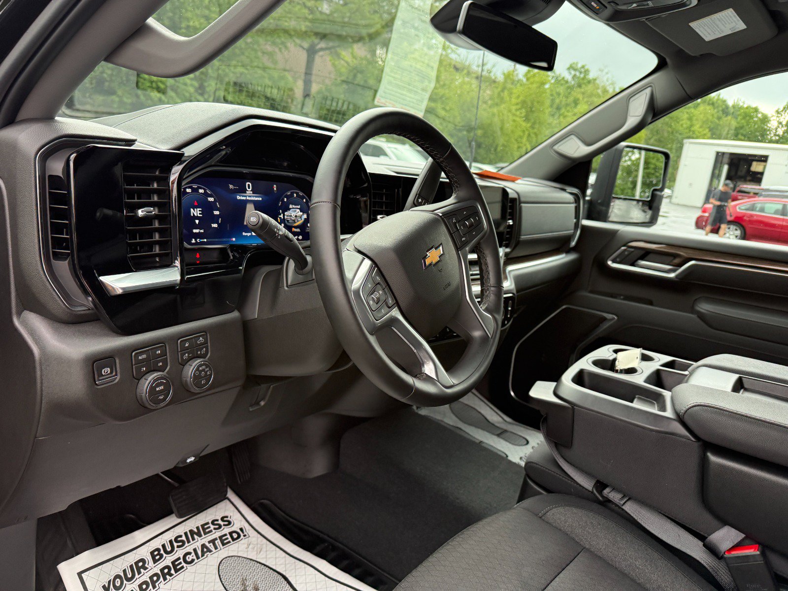 Used 2026 Chevrolet Silverado 2500 LT w/ Z71 Chrome Sport Edition AWD/4WD image 13