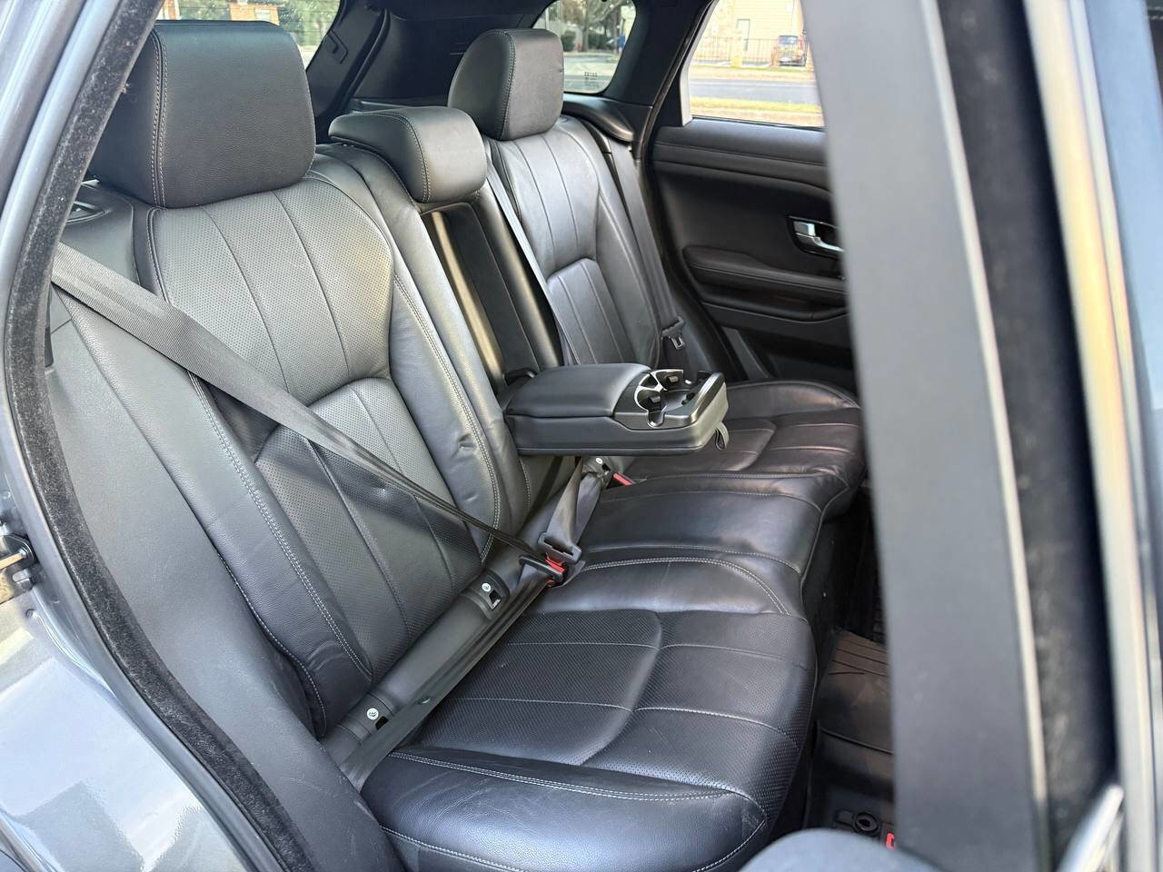 Used 2018 Land Rover Range Rover Evoque Landmark Edition AWD/4WD image 28