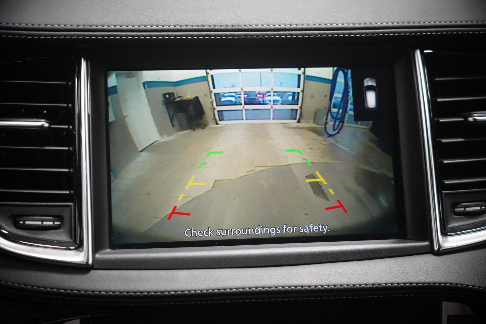 Used 2025 INFINITI QX55 Luxe w/ Cargo Package image 25