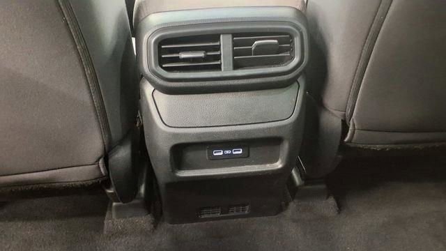 Used 2023 Honda Pilot LX image 21