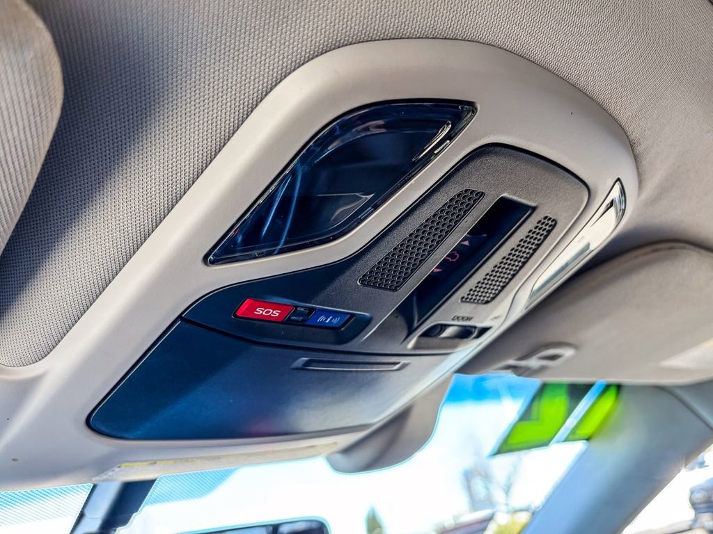 Used 2021 Subaru Outback Touring XT AWD/4WD image 36