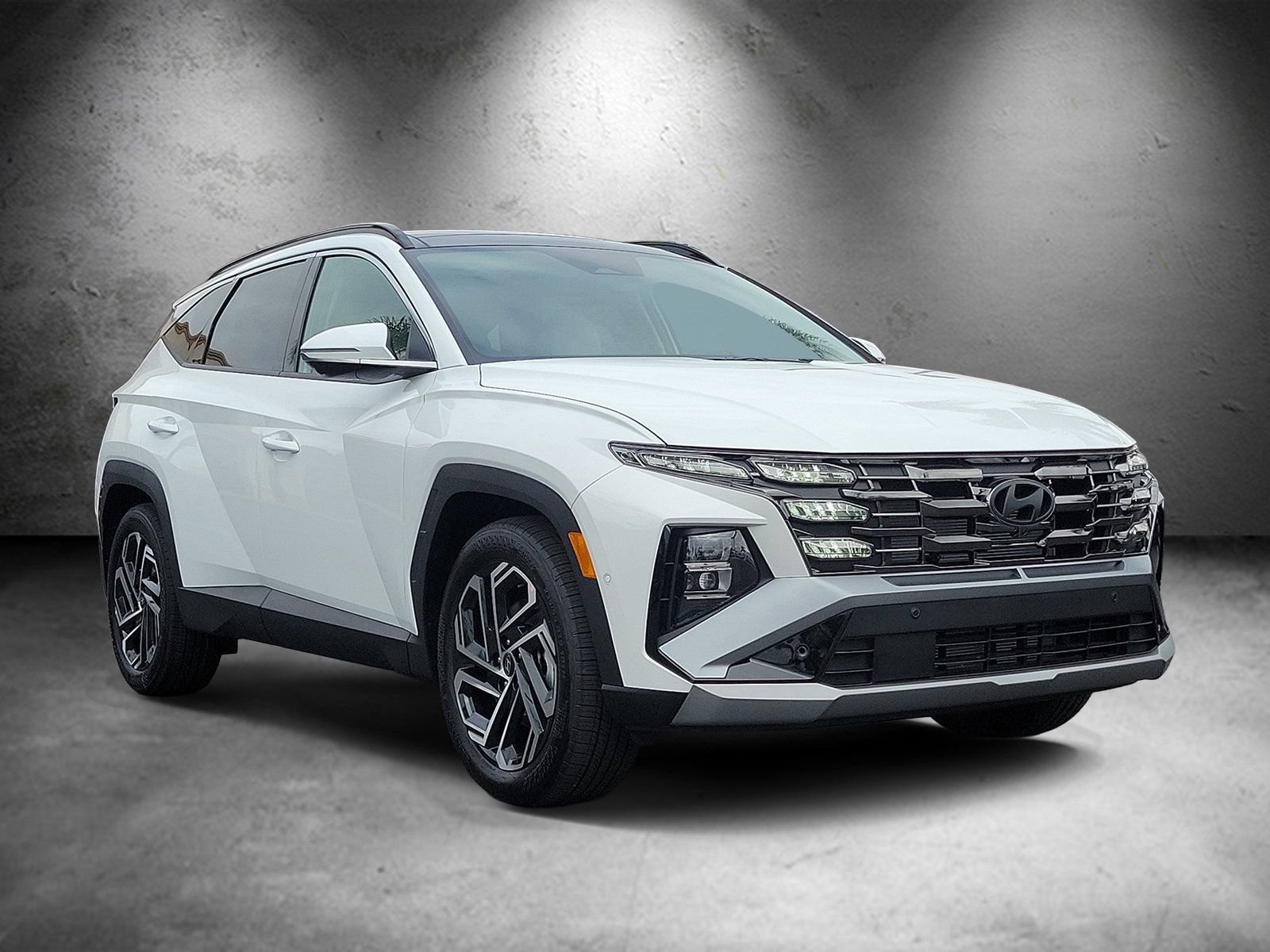 New 2026 Hyundai Tucson Limited FWD image 2