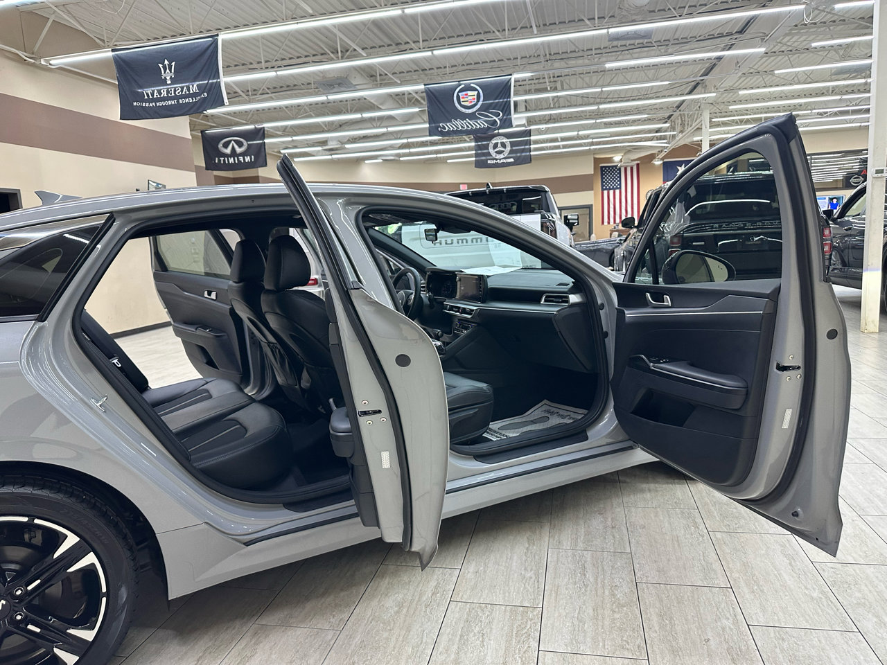 Used 2023 Kia K5 GT-Line w/ GT-Line Premium Package image 11