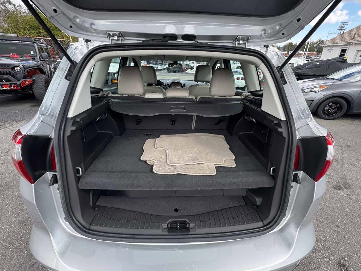 Used 2013 Ford C-MAX Energi SEL image 10