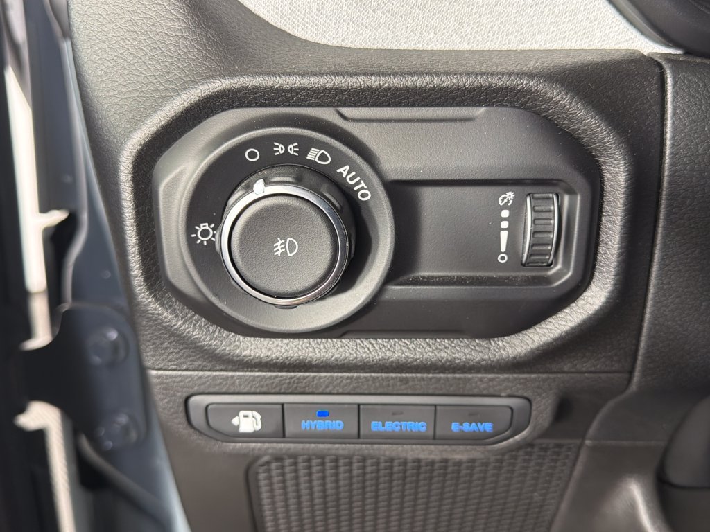 Used 2025 Jeep Wrangler Unlimited Sport S 4xe AWD/4WD image 15