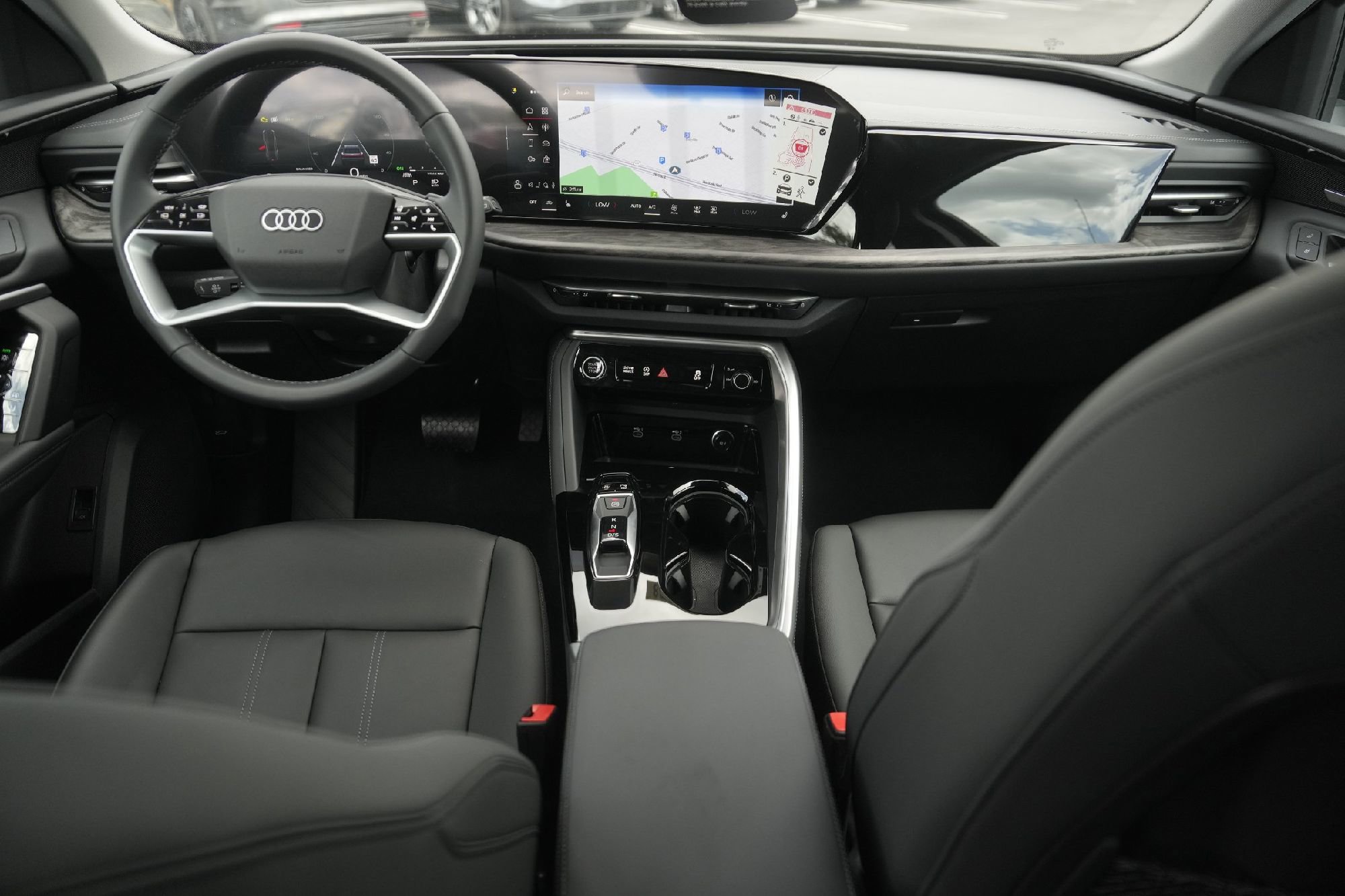 New 2025 Audi Q5 Premium Plus image 16