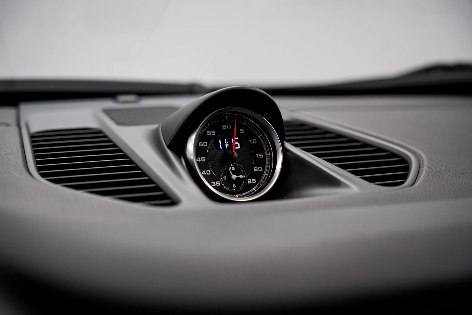 Used 2019 Porsche 911 Carrera T RWD image 12