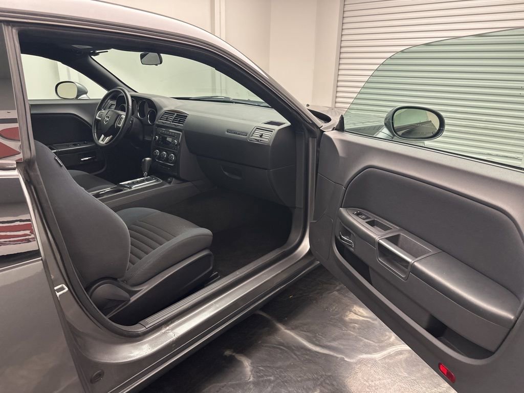 Used 2012 Dodge Challenger SXT w/ Sound Group image 6