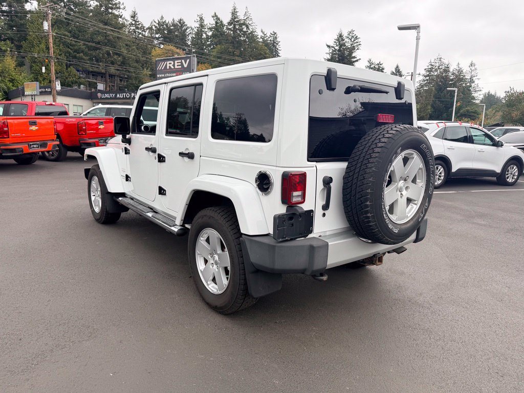 Used 2012 Jeep Wrangler Unlimited Sahara w/ Dual Top Group AWD/4WD image 3