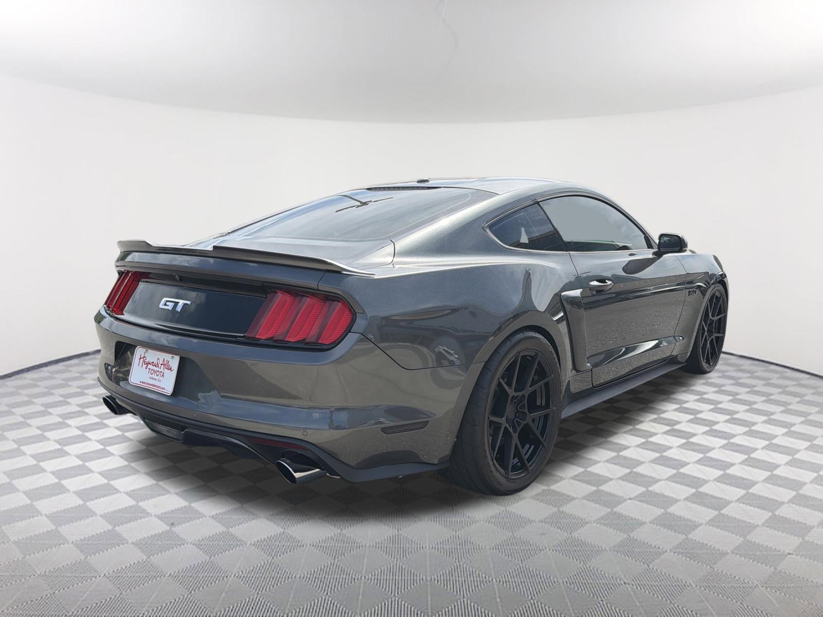 Used 2015 Ford Mustang GT Premium w/ GT Performance Package RWD image 15
