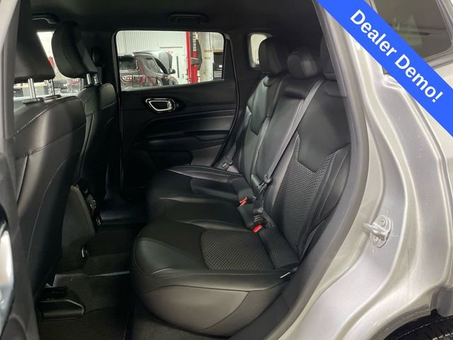 New 2026 Jeep Compass Latitude image 21