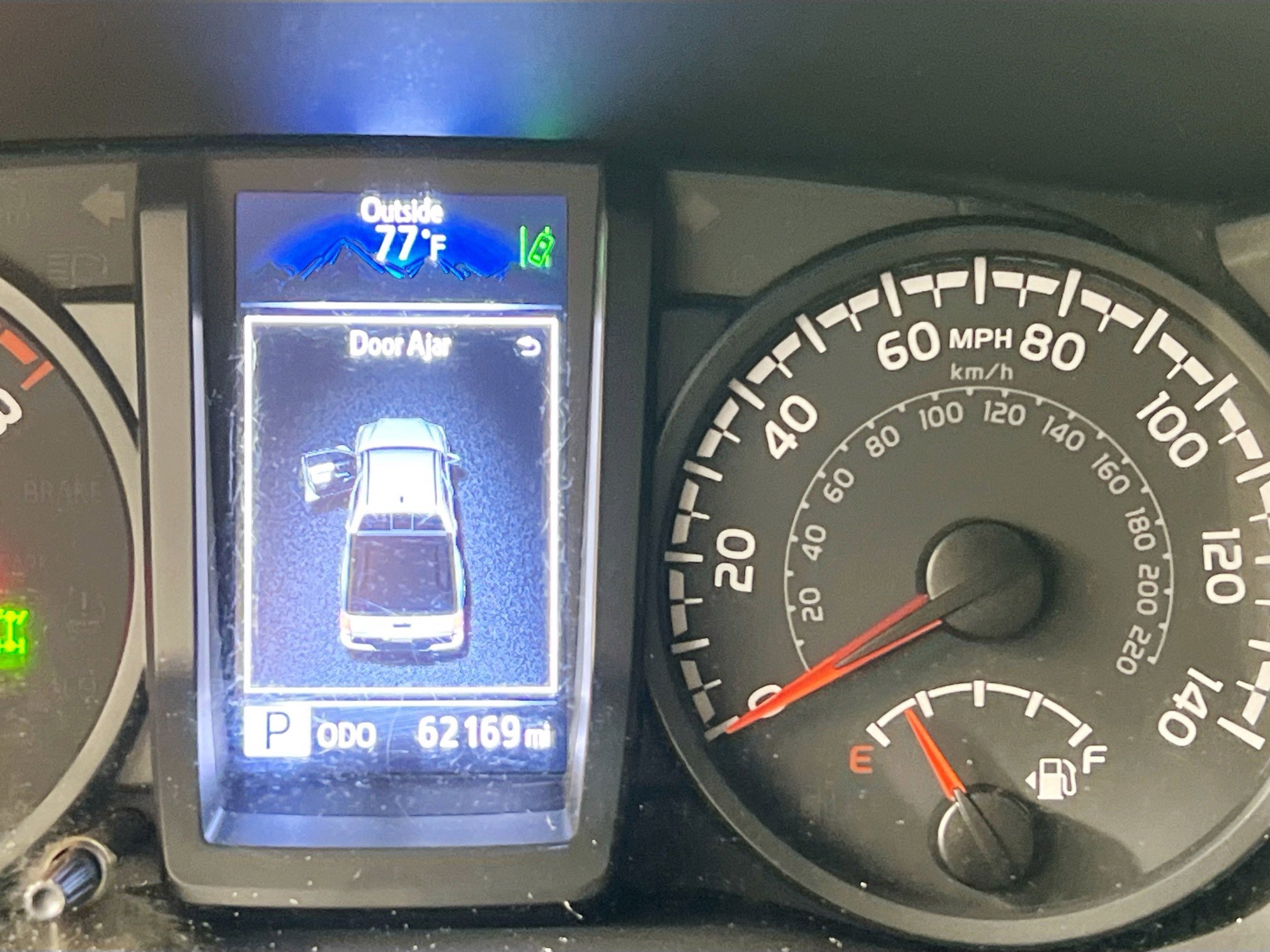 Used 2021 Toyota Tacoma SR AWD/4WD image 17