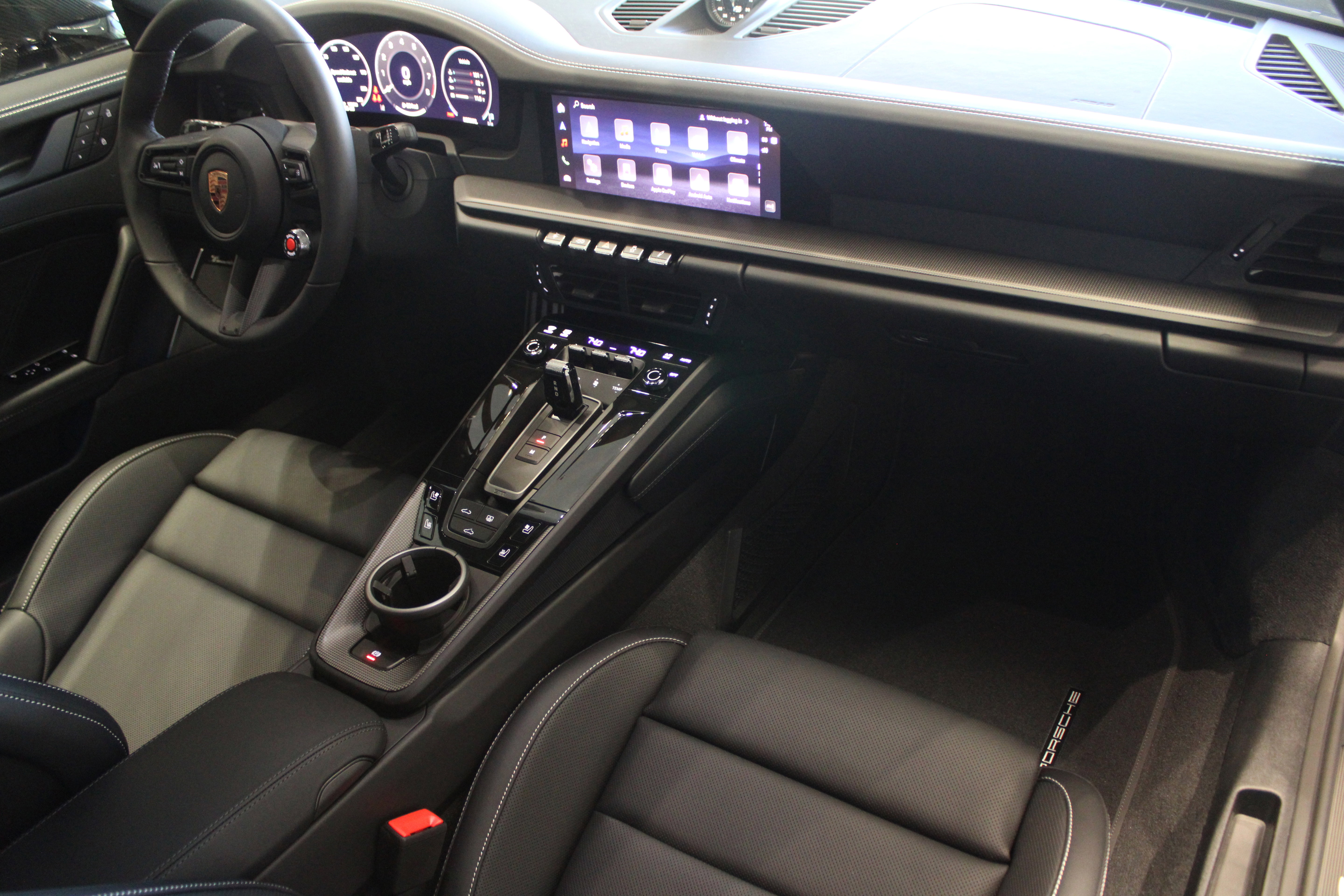 New 2026 Porsche 911 Carrera 4S image 30