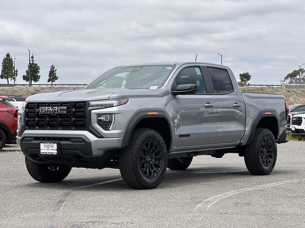 New 2026 GMC Canyon Elevation w/ LPO, Black Badging Package RWD image 6