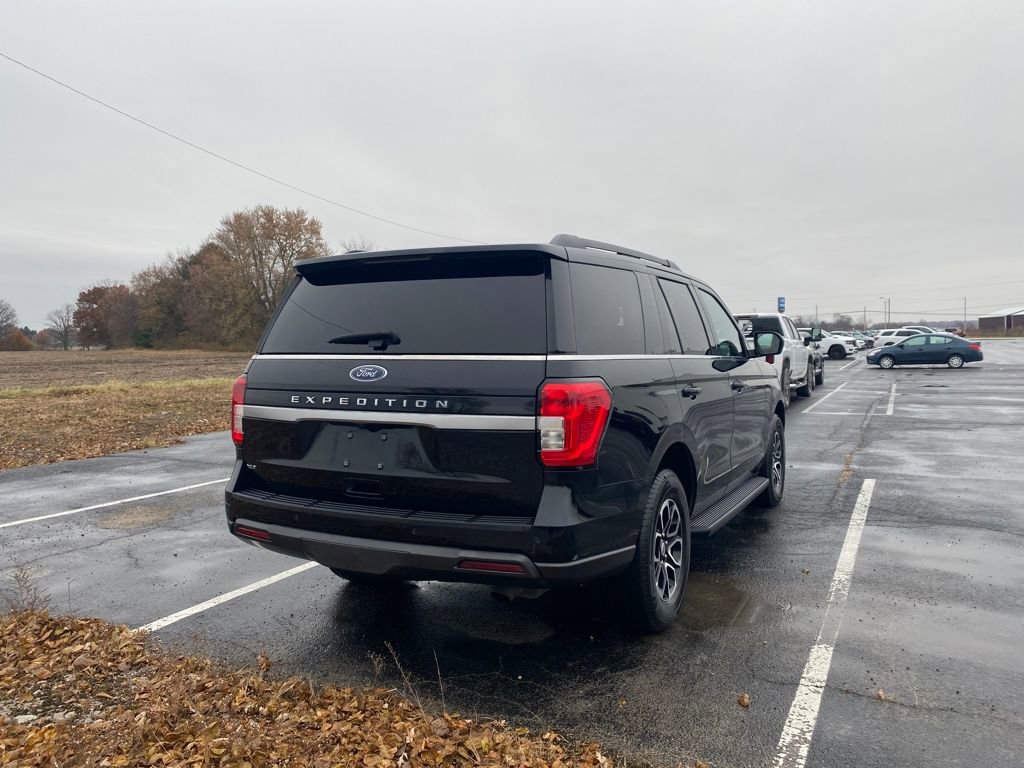 Used 2022 Ford Expedition XLT image 7