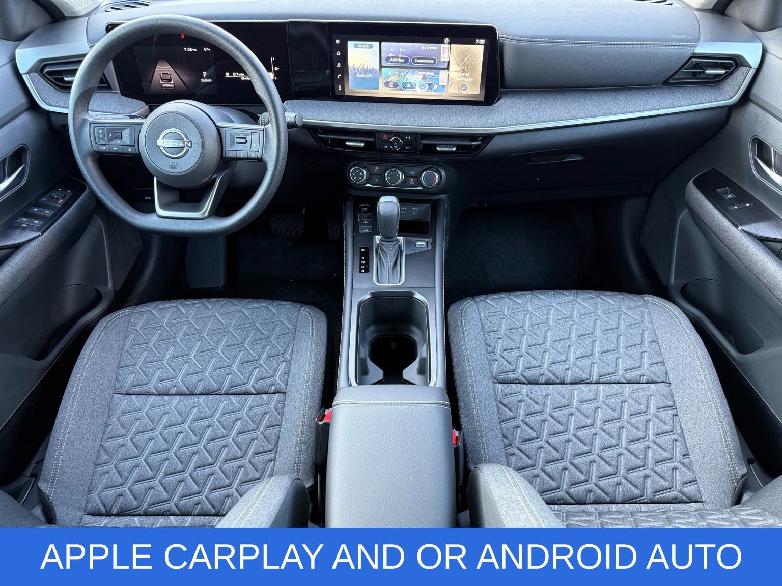 Used 2025 Nissan Kicks SV image 19