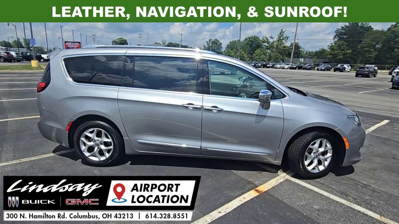 Used 2020 Chrysler Pacifica Limited image 9