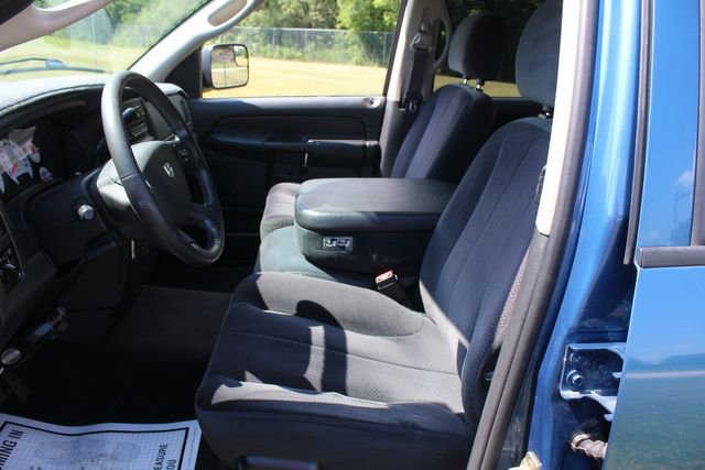 Used 2004 Dodge Ram 3500 Truck SLT w/ Trailer Tow Group image 19