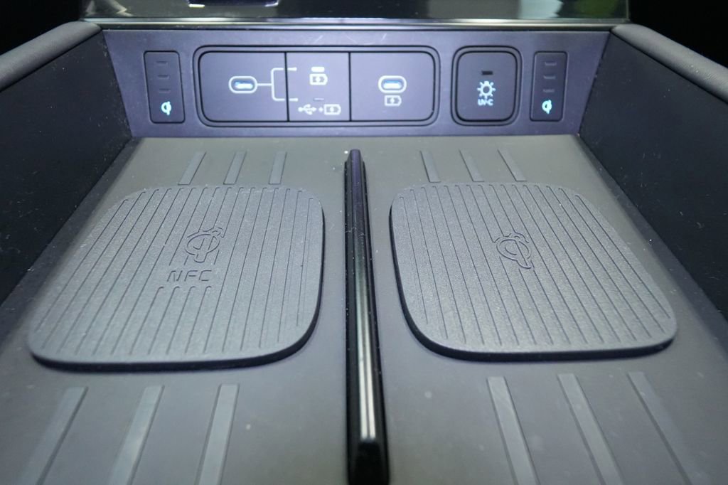 Used 2025 Hyundai Santa Fe Calligraphy image 43