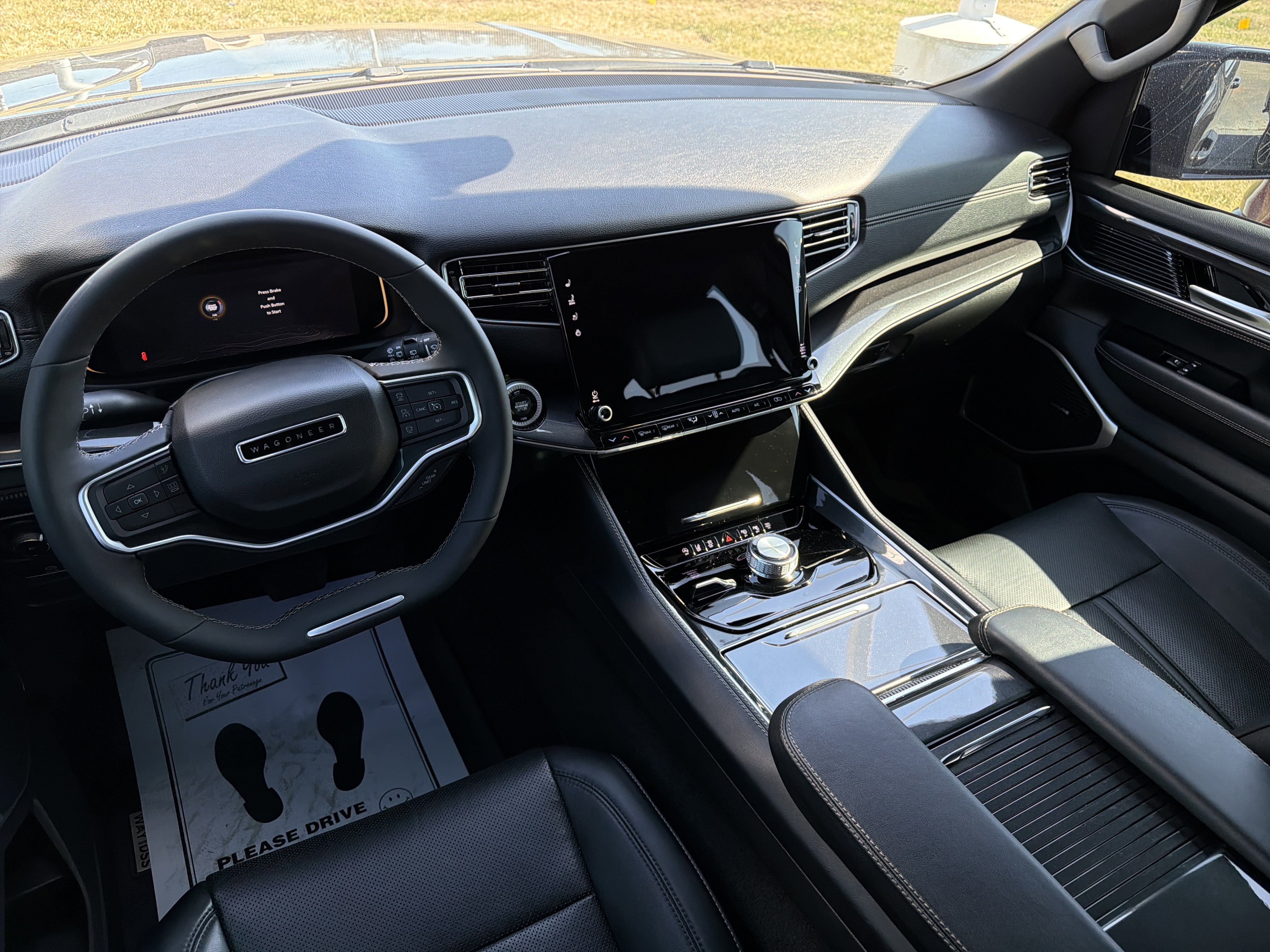 Used 2024 Jeep Wagoneer 4WD w/ Premium Group I image 20