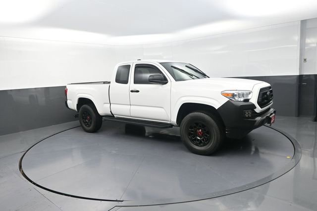 Used 2022 Toyota Tacoma SR RWD image 31