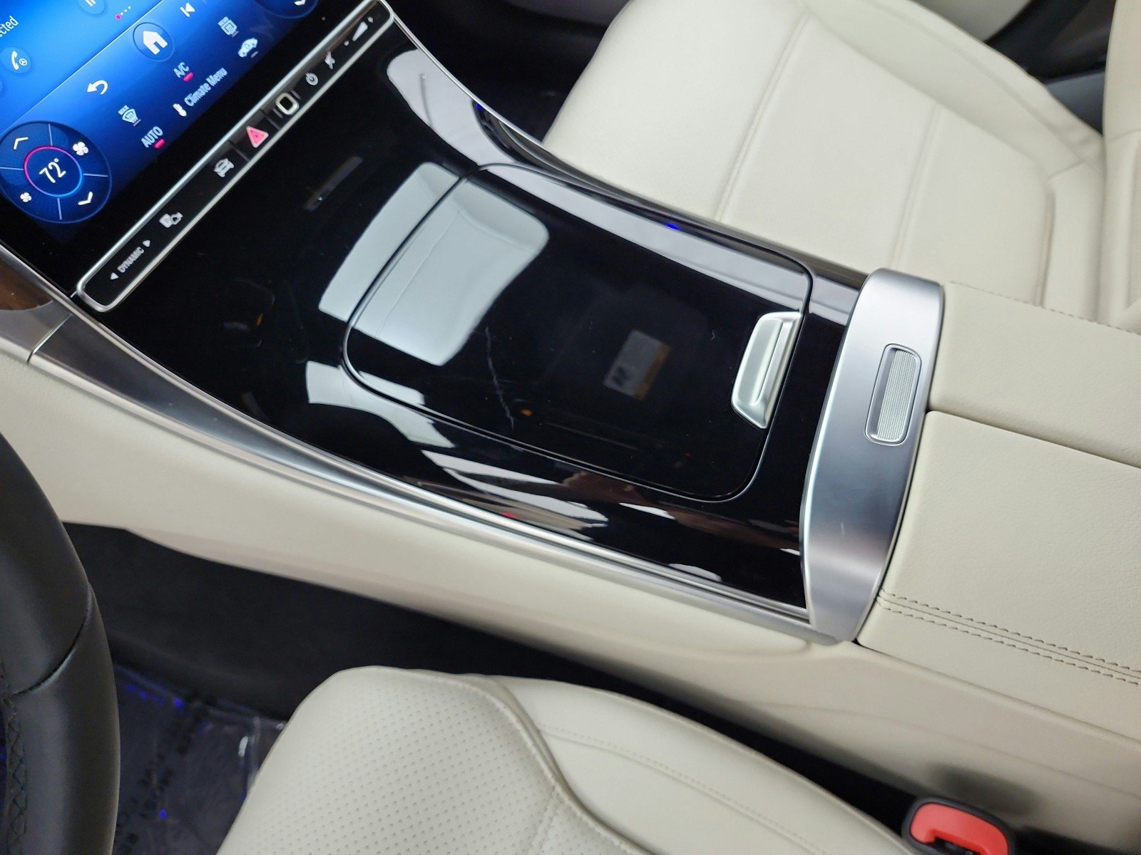 Certified 2026 Mercedes-Benz GLC 300 image 11