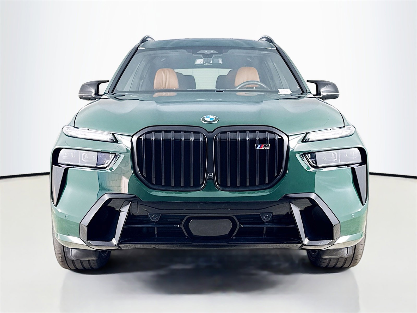 Used 2025 BMW X7 M60i image 2