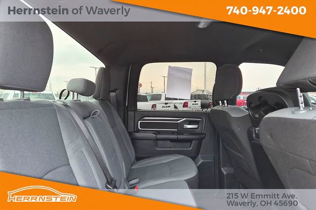 Used 2024 RAM 3500 Big Horn AWD/4WD image 25