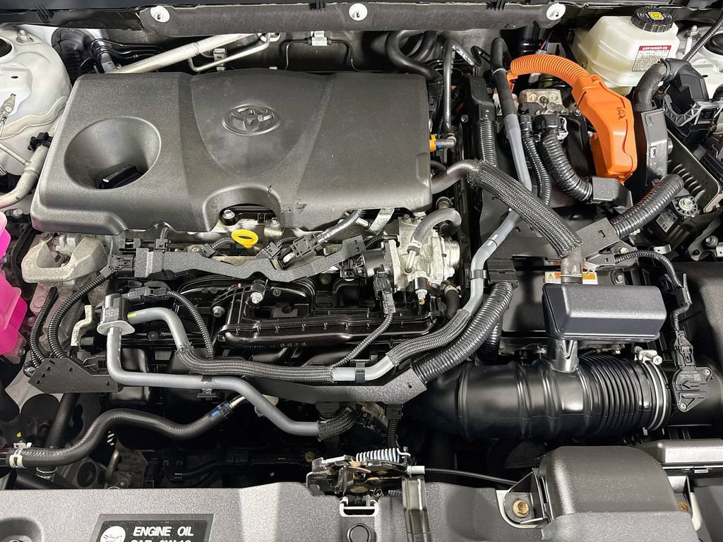 Certified 2022 Toyota RAV4 LE AWD/4WD image 31