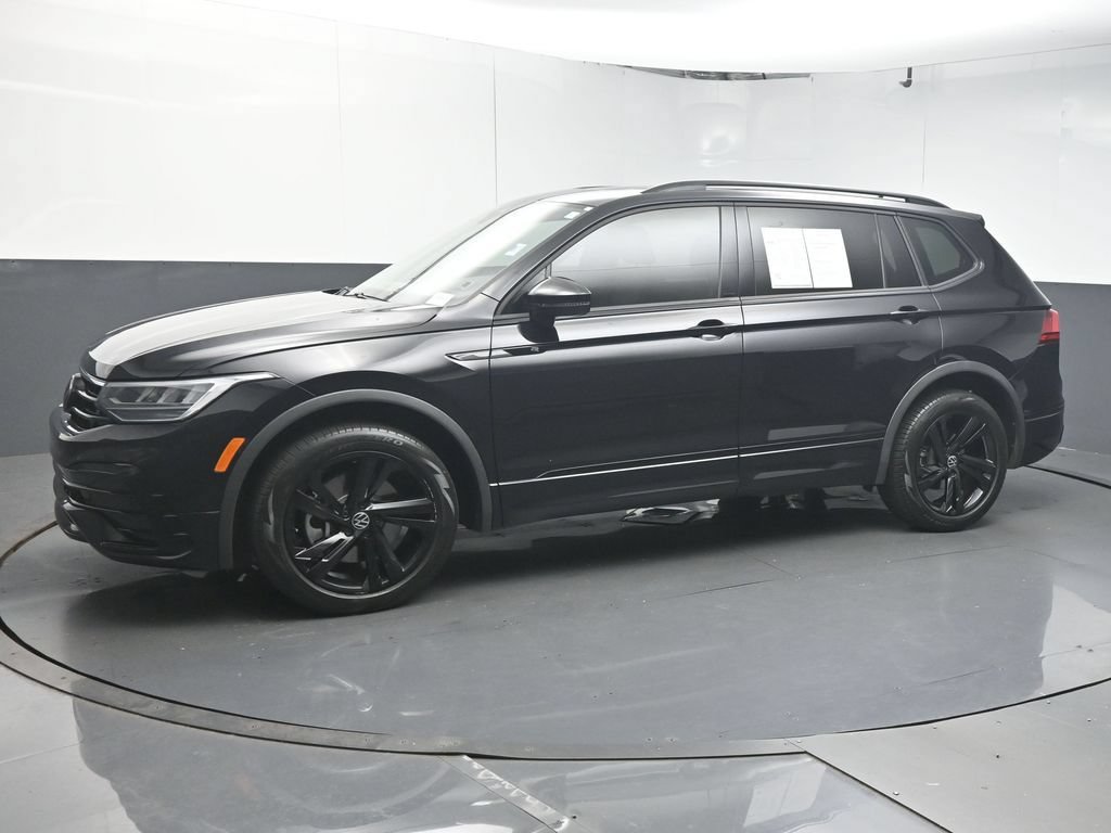 Used 2023 Volkswagen Tiguan SE R-Line FWD image 4