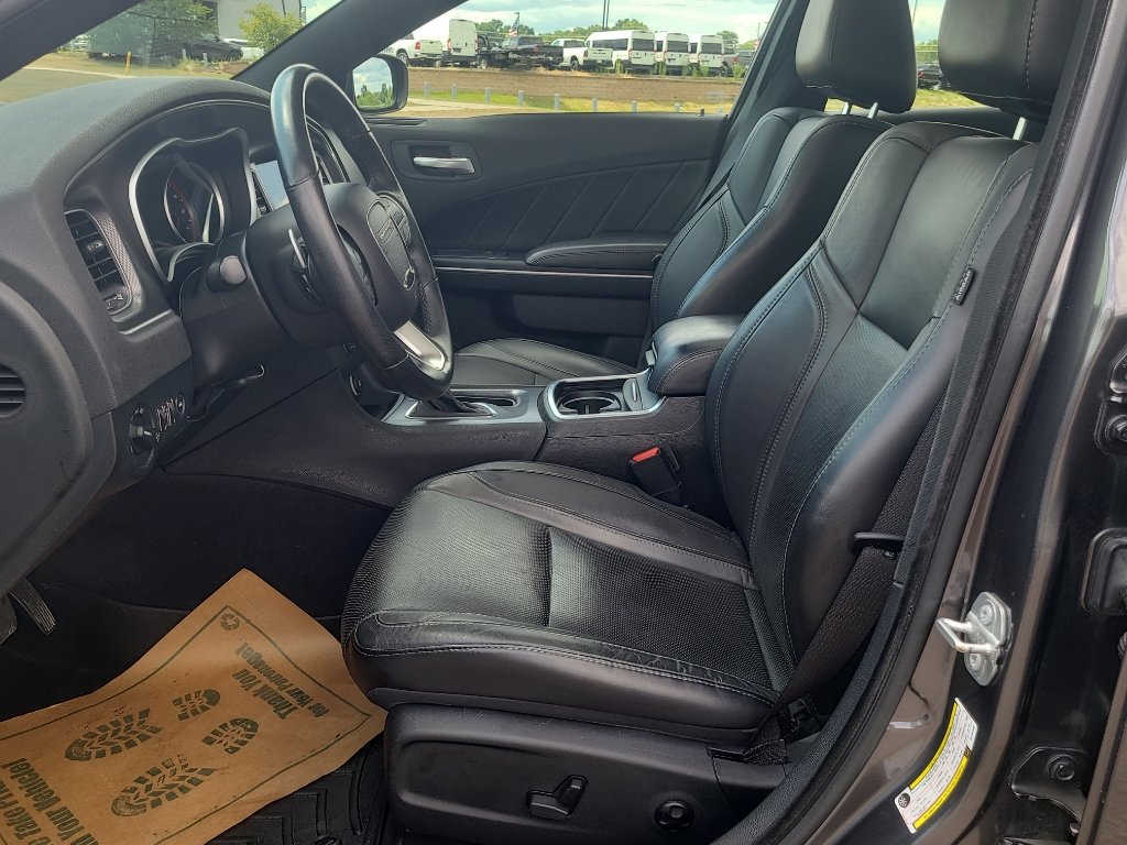 Used 2018 Dodge Charger GT AWD/4WD image 13
