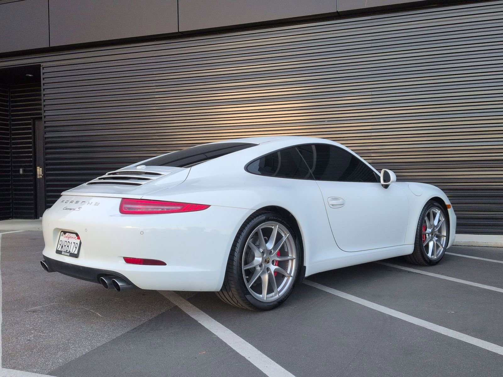 Used 2013 Porsche 911 Carrera S image 9
