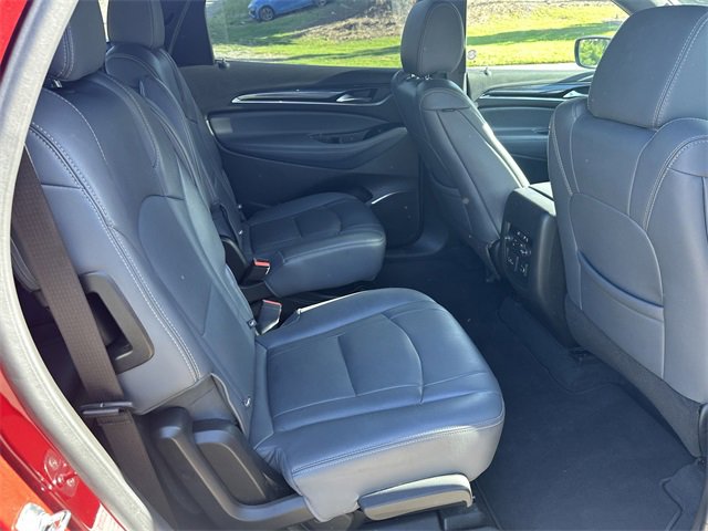 Used 2024 Buick Enclave Premium image 15