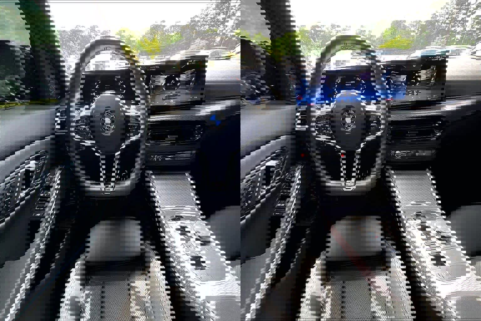 Certified 2025 BMW 330i Sedan w/ M Sport Package RWD image 6