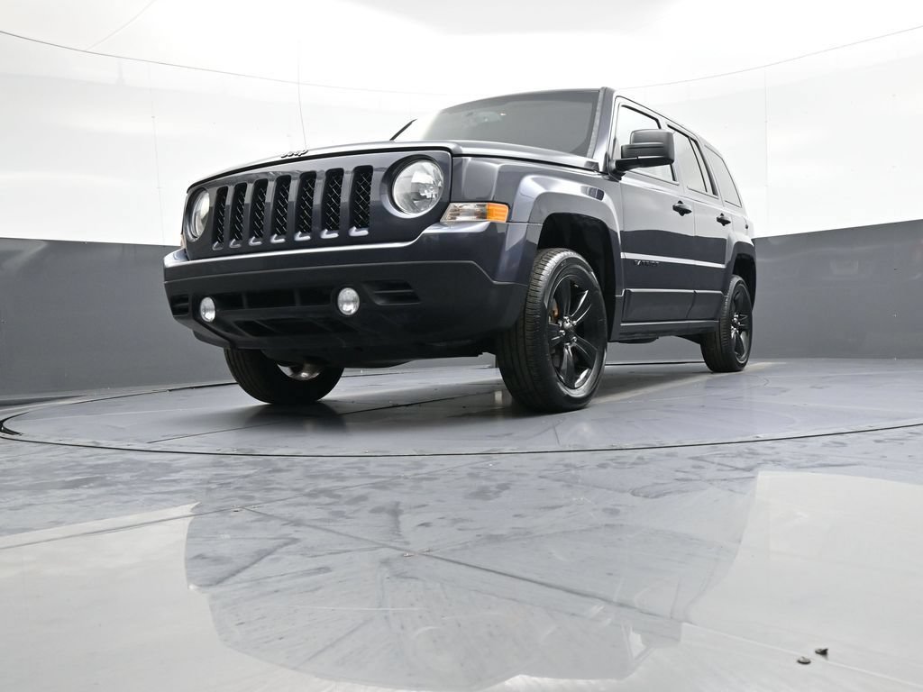Used 2015 Jeep Patriot Sport w/ Power Value Group FWD image 25