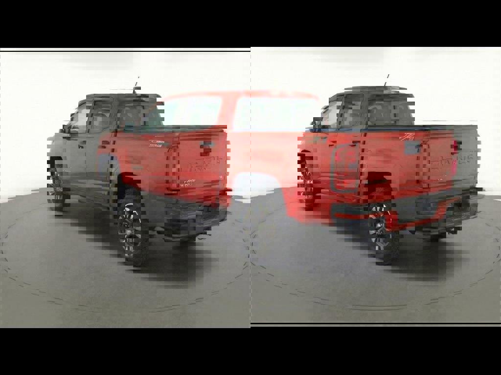 Used 2021 Chevrolet Colorado Z71 w/ Safety Package image 5