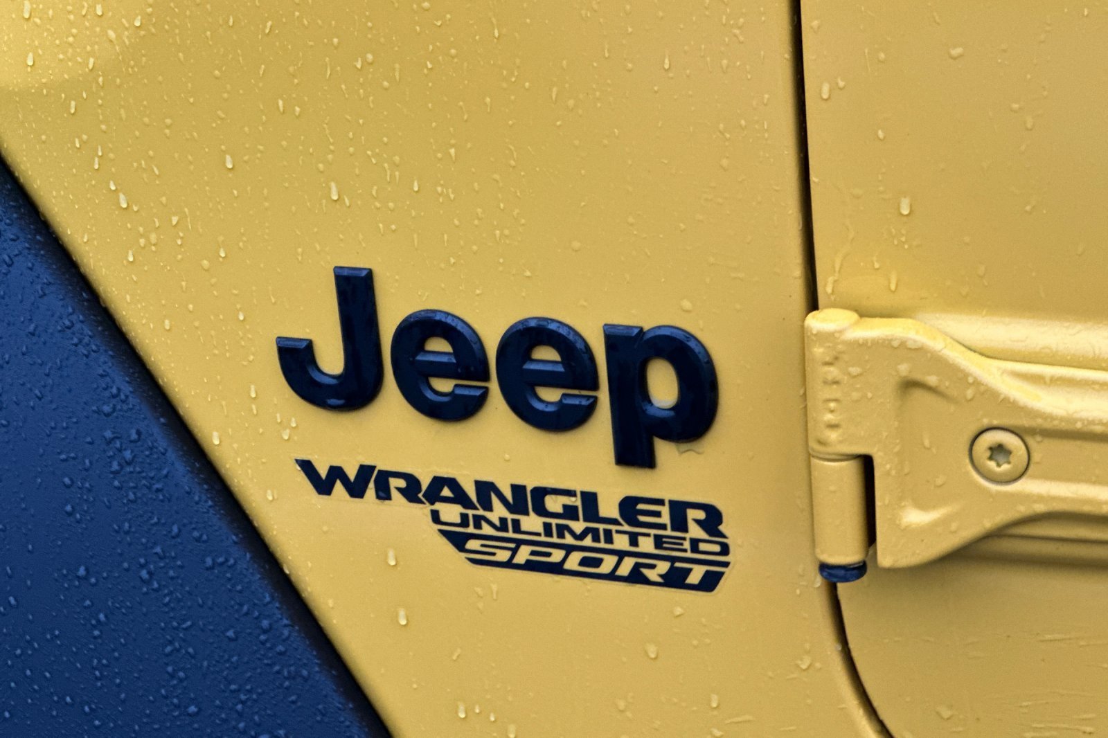 Used 2021 Jeep Wrangler Unlimited Sport image 32