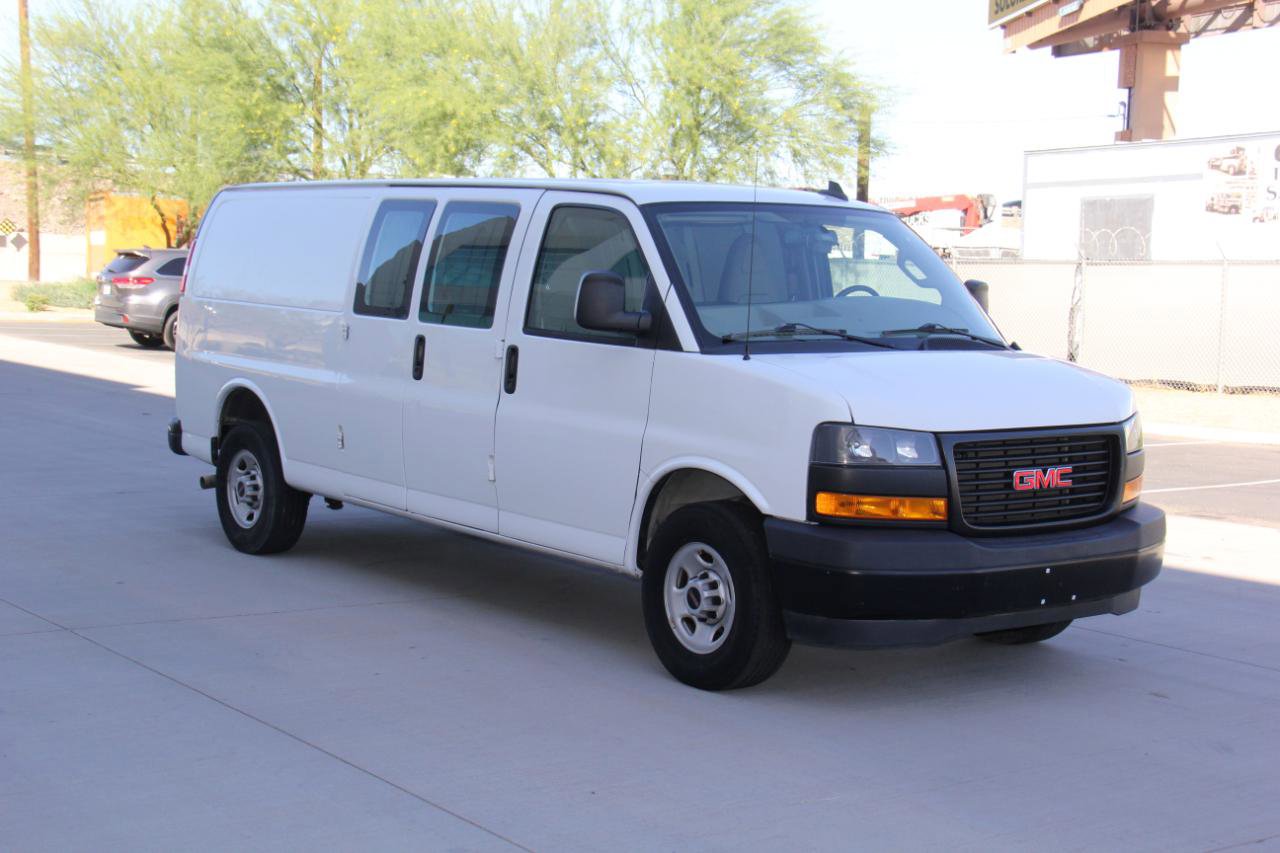 Used 2023 GMC Savana 2500 Extended w/ Driver Convenience Package image 3