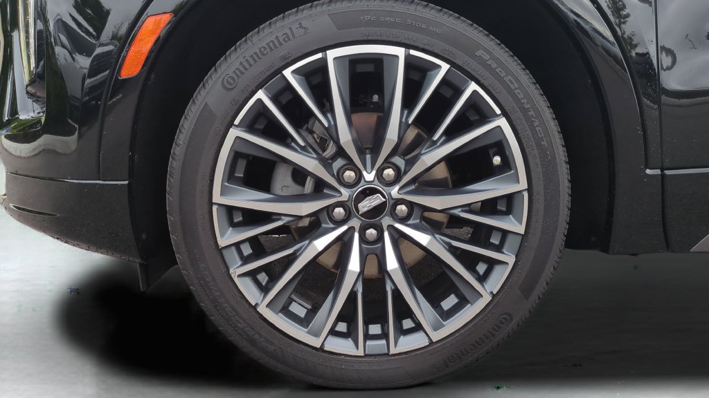 Used 2024 Cadillac XT4 Sport FWD image 27