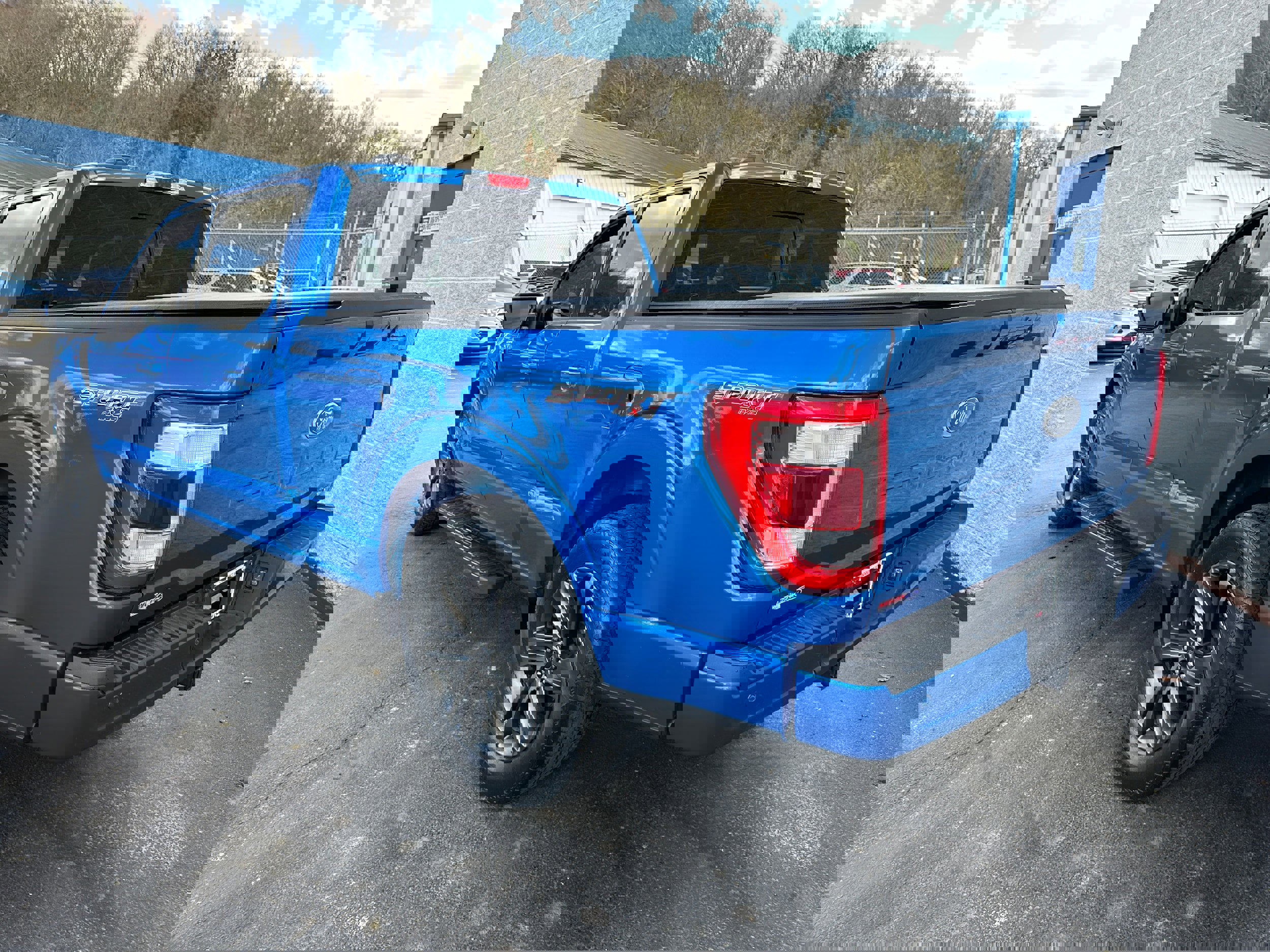 Certified 2021 Ford F150 Lariat w/ Equipment Group 502A High image 6