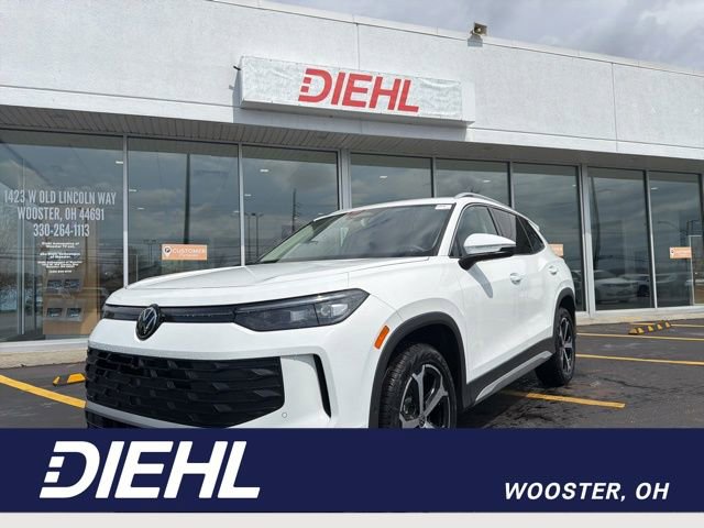New 2026 Volkswagen Tiguan SE image 1