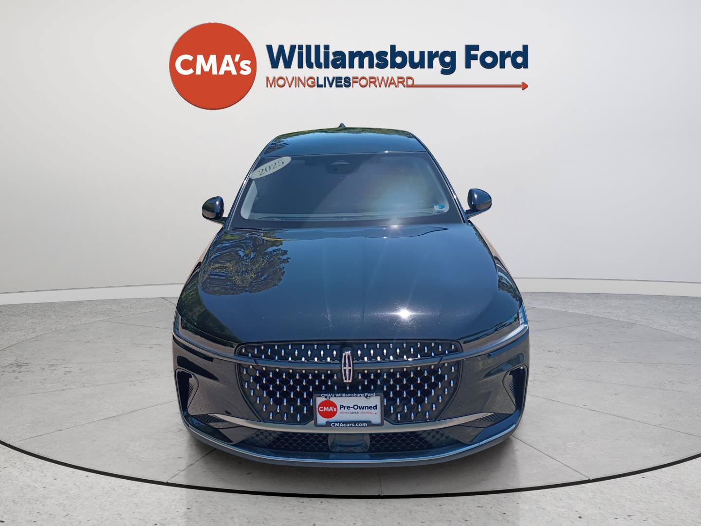 Used 2025 Lincoln Nautilus Premier AWD/4WD image 26