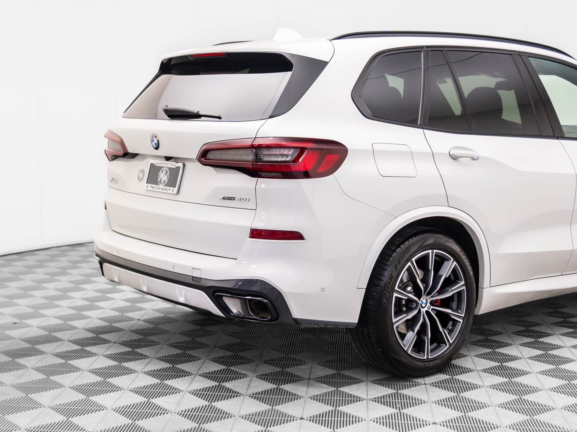 Used 2023 BMW X5 xDrive40i w/ M Sport Package image 37