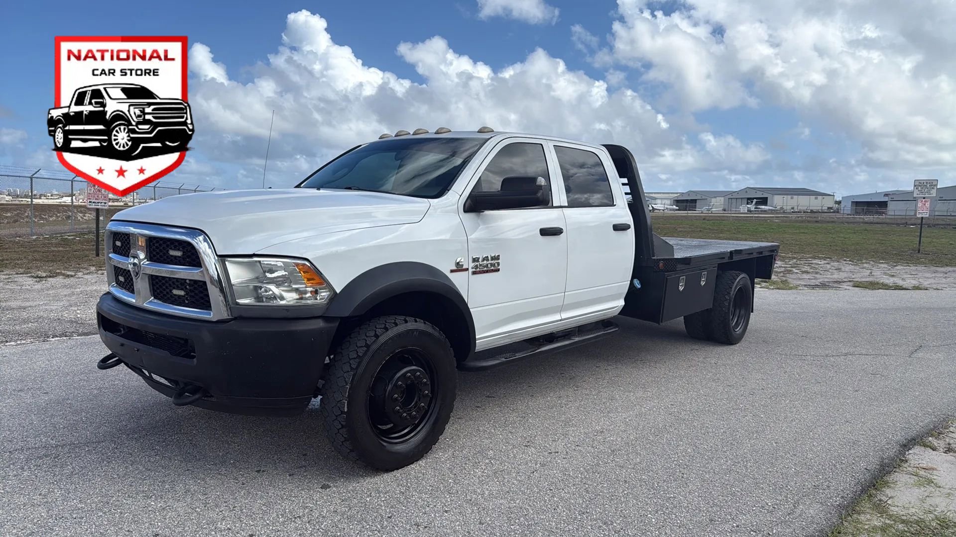 Used 2015 RAM 4500 Tradesman w/ Chrome Appearance Group image 1