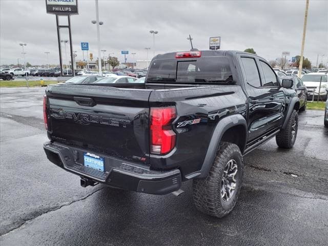 New 2024 Chevrolet Colorado ZR2 w/ Safety Package AWD/4WD image 3