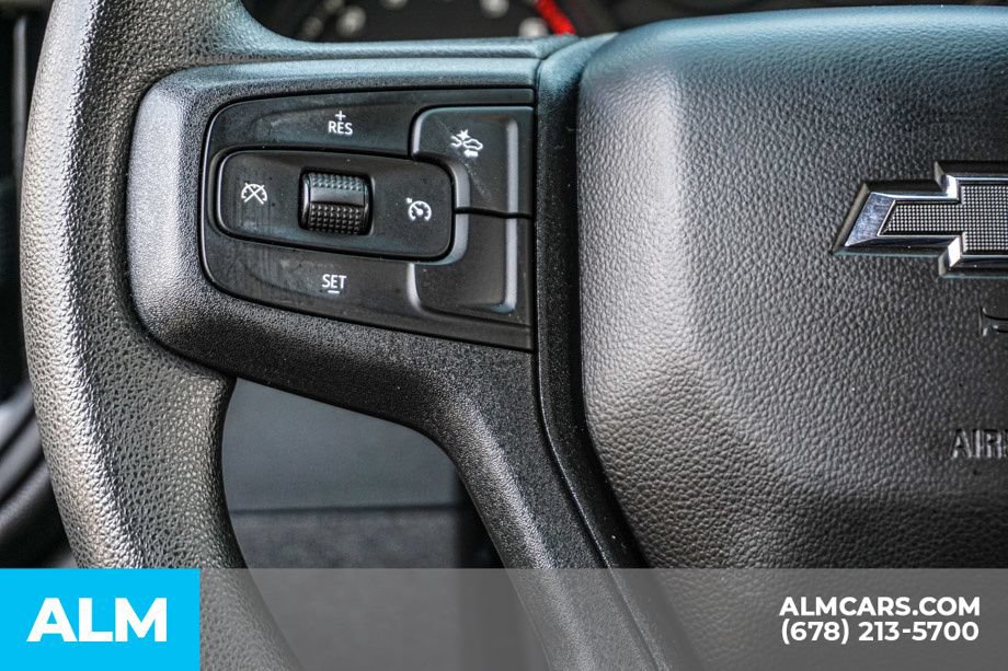 Used 2024 Chevrolet Silverado 1500 Custom Trail Boss w/ Dark Appearance Package AWD/4WD image 28