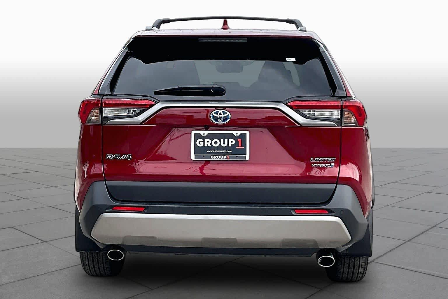 Used 2024 Toyota RAV4 Limited AWD/4WD image 4