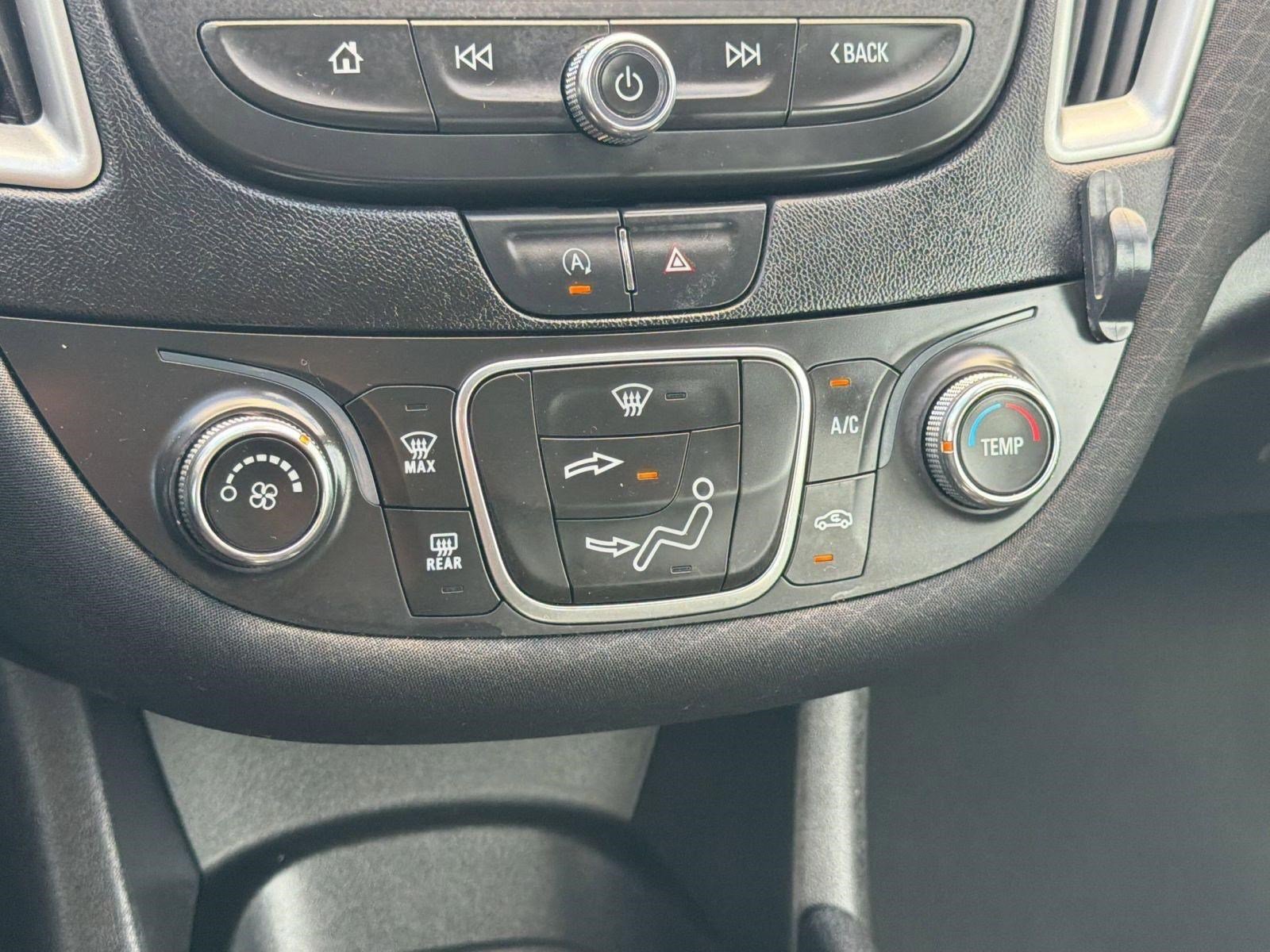 Used 2020 Chevrolet Malibu RS FWD image 18
